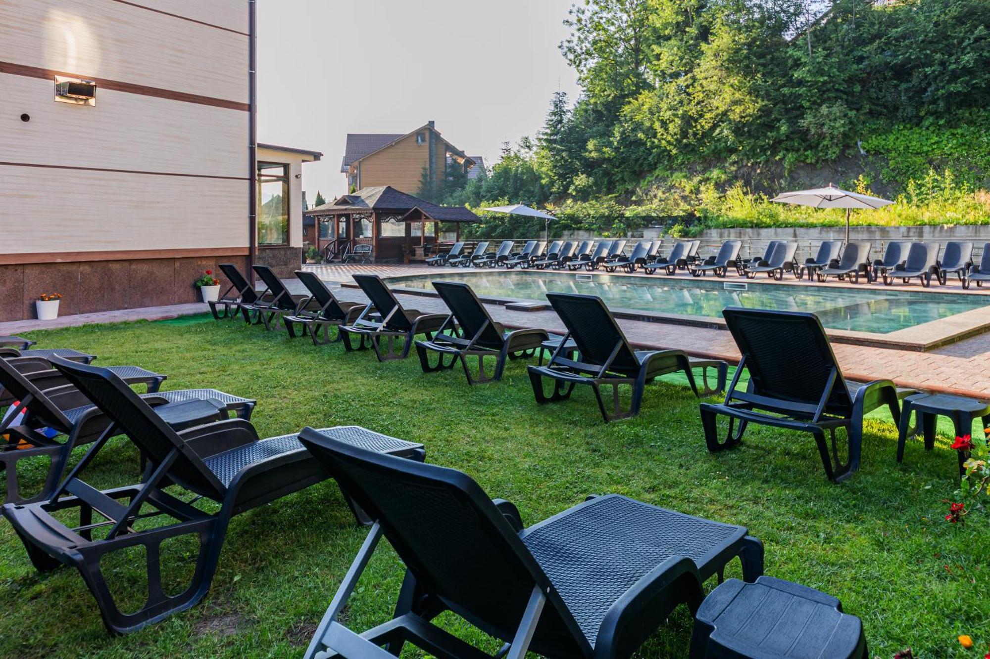 Villa Leku Spa Resort Bukovel Ngoại thất bức ảnh